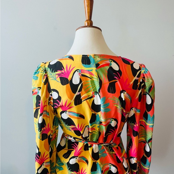 Farm Rio Toucan Wrap Blouse RARE - Picture 7 of 9